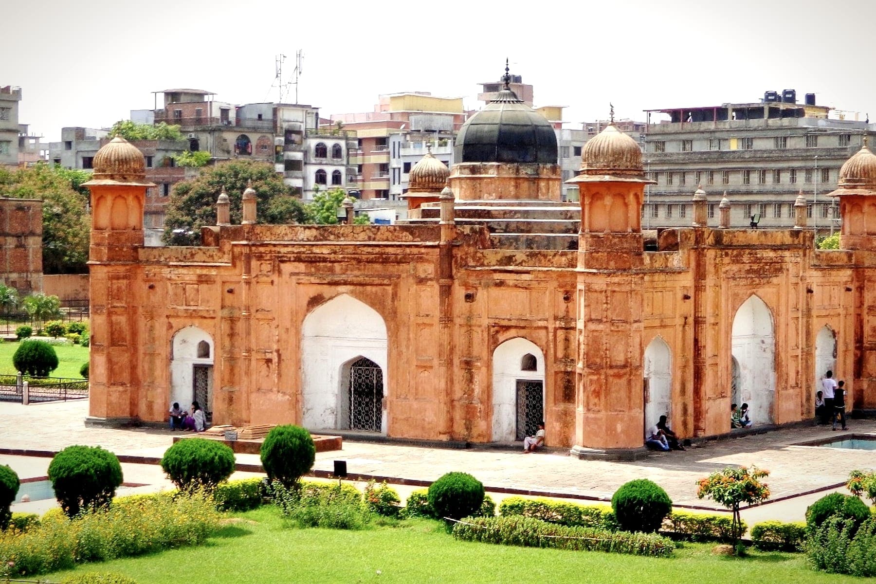 The Tomb of Pari Bibi at Lalbagh Fort, Dhaka